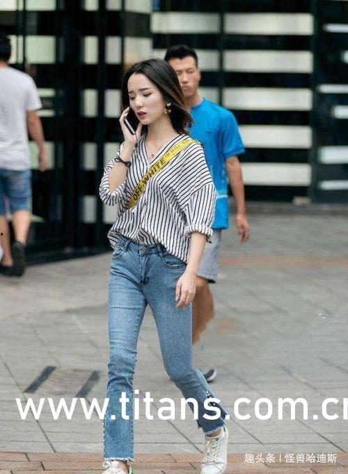 吃瓜最新事件爆料牛仔裤女,揭秘吃瓜最新事件背后的真相