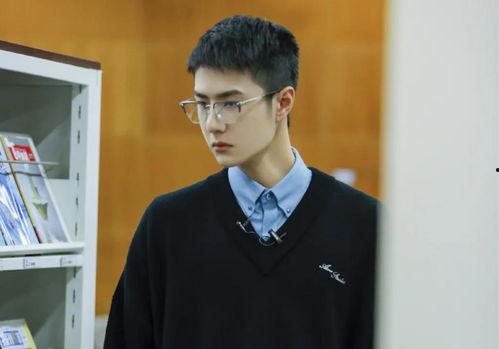 吃瓜爆料王一博杨紫,吃瓜群众热议恋情真相