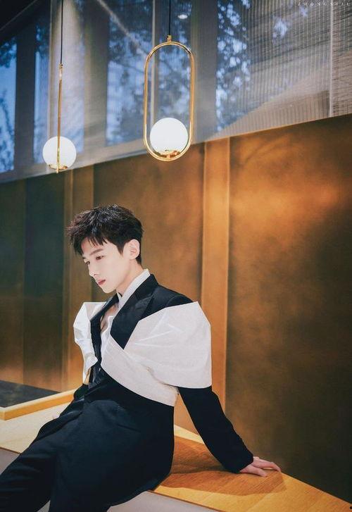 白敬亭爆料吃瓜,娱乐圈吃瓜大揭秘！