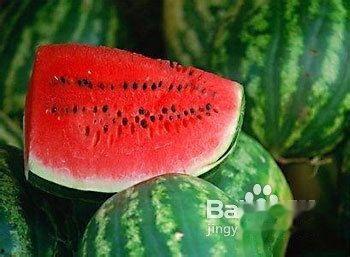 海南路边种的黑瓜可以吃吗,美味可口的天然零食